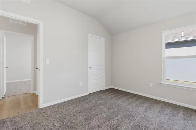 $374,585 | 549 West Bluebird Street, Gardner, KS 66030