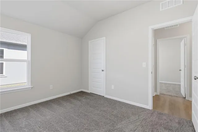 $374,585 | 549 West Bluebird Street, Gardner, KS 66030