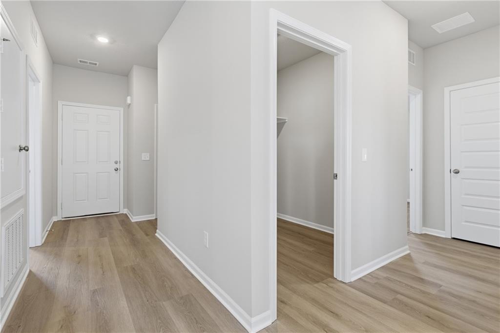 549 West Bluebird Street Gardner, KS 66030 - Photo 2 of 23