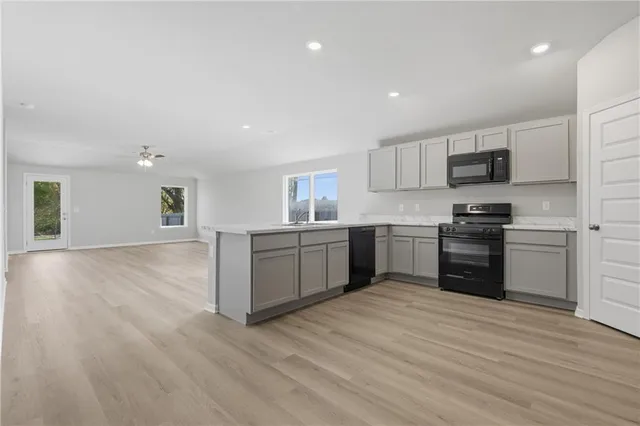 $374,585 | 549 West Bluebird Street, Gardner, KS 66030