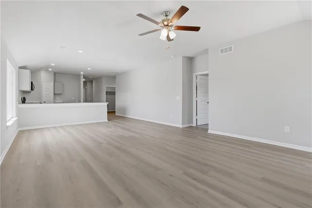 $374,585 | 549 West Bluebird Street, Gardner, KS 66030