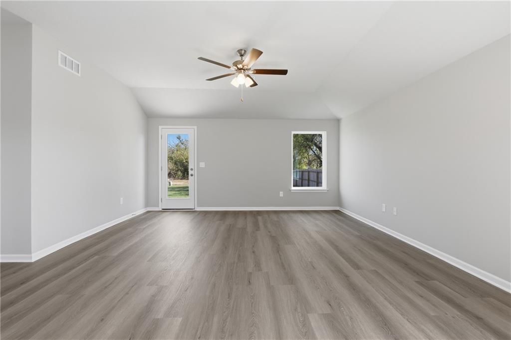 549 West Bluebird Street Gardner, KS 66030 - Photo 8 of 23