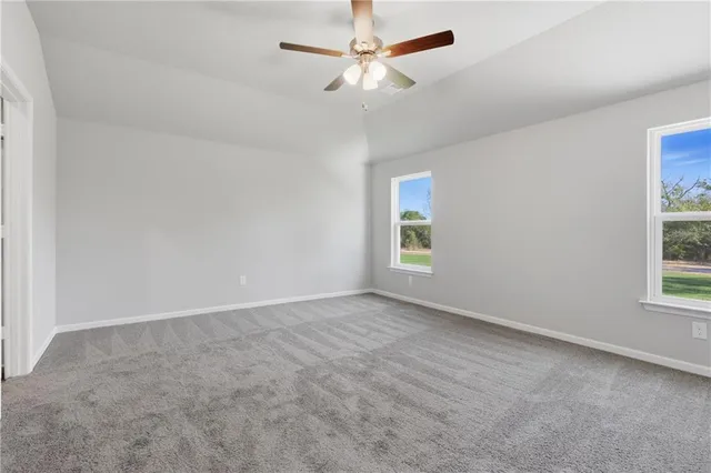 $374,585 | 549 West Bluebird Street, Gardner, KS 66030