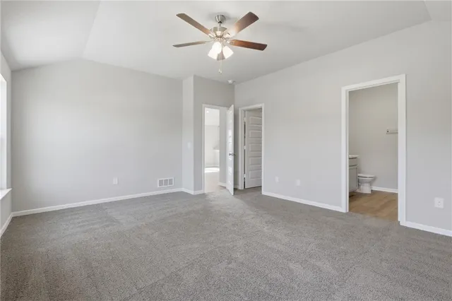 $374,585 | 549 West Bluebird Street, Gardner, KS 66030