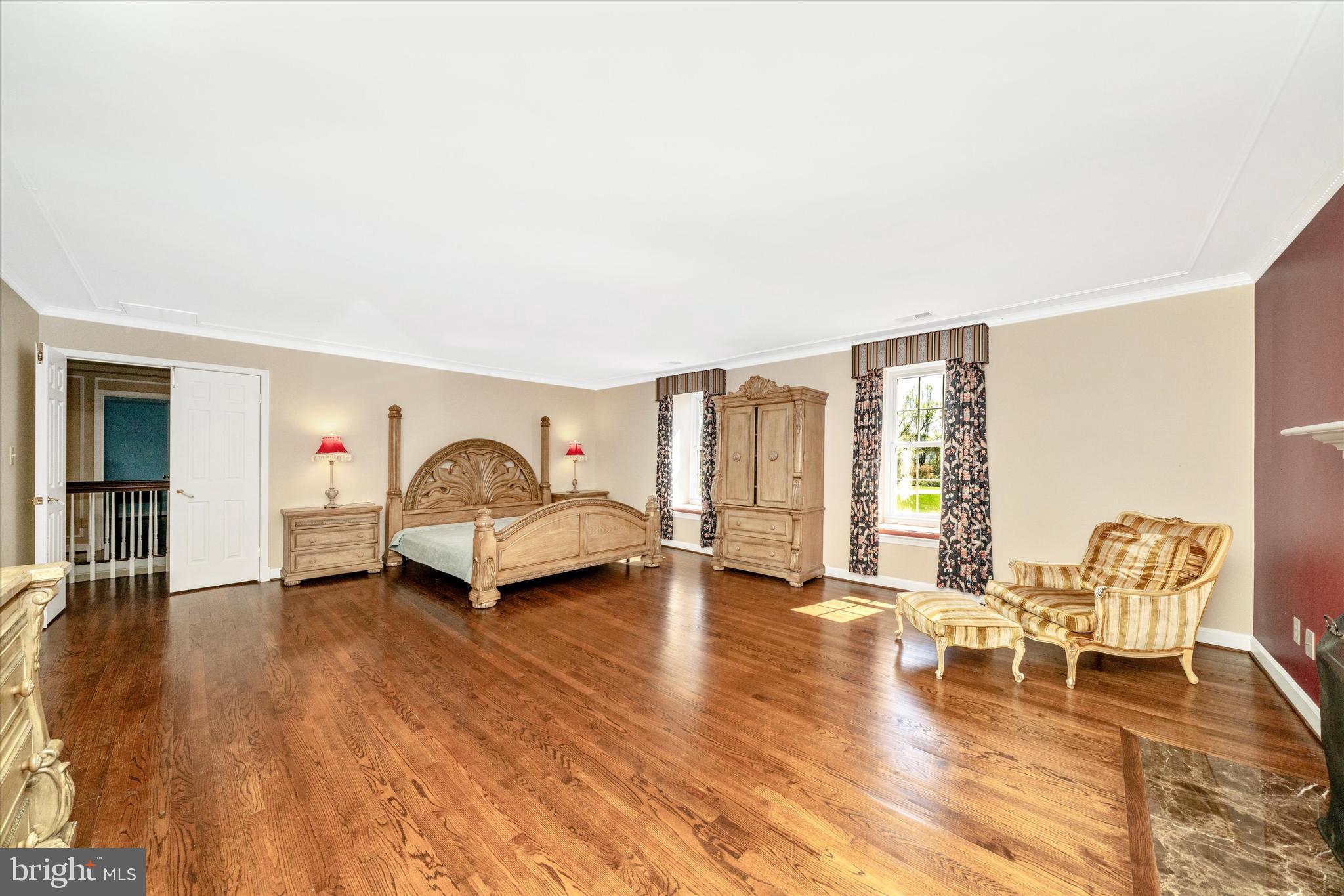 12929 Esworthy Road North Potomac, MD 20878 - Photo 20 of 42 Primary bedroom