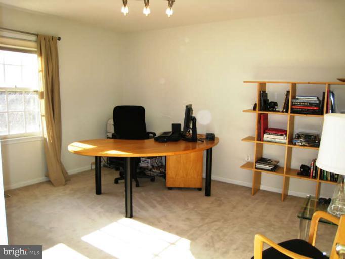 8312 Rising Ridge Way Bethesda, MD 20817 - Photo 24 of 29 Bedroom #2