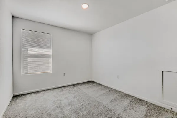 $1,650 | 6047 Sliding Way, Von Ormy, TX 78073