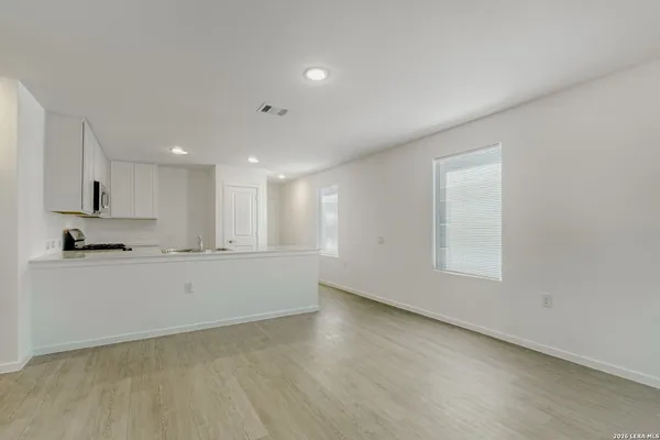 $1,650 | 6047 Sliding Way, Von Ormy, TX 78073