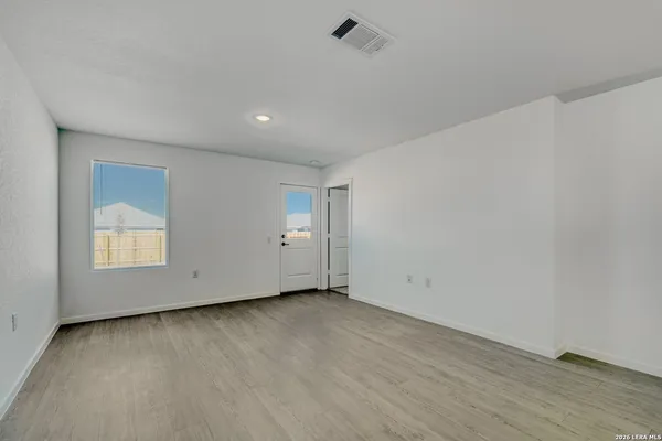 $1,650 | 6047 Sliding Way, Von Ormy, TX 78073