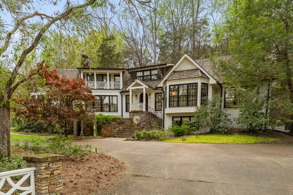 $2,500,000 | 590 Springhill Drive Northeast, Cleveland, TN 37312