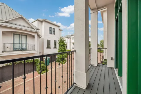 $749,000 | 6015 Post Oak Green Lane, Houston, TX 77055