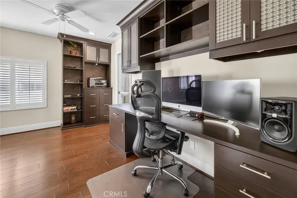 $1,945,000 | 22535 Blueridge Court, Calabasas, CA 91302