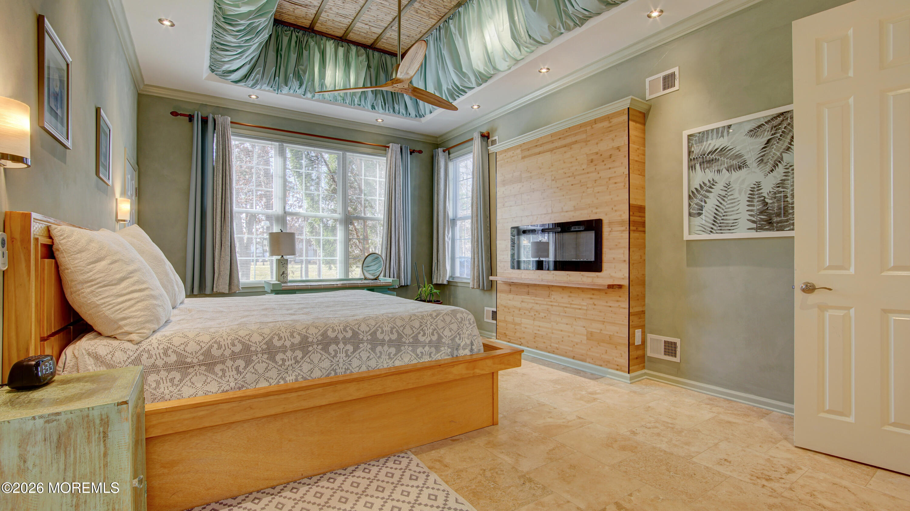 22 Crooked Stick Road Jackson, NJ 08527 - Photo 30 of 45 Bamboo tray ceiling w/covered dim light