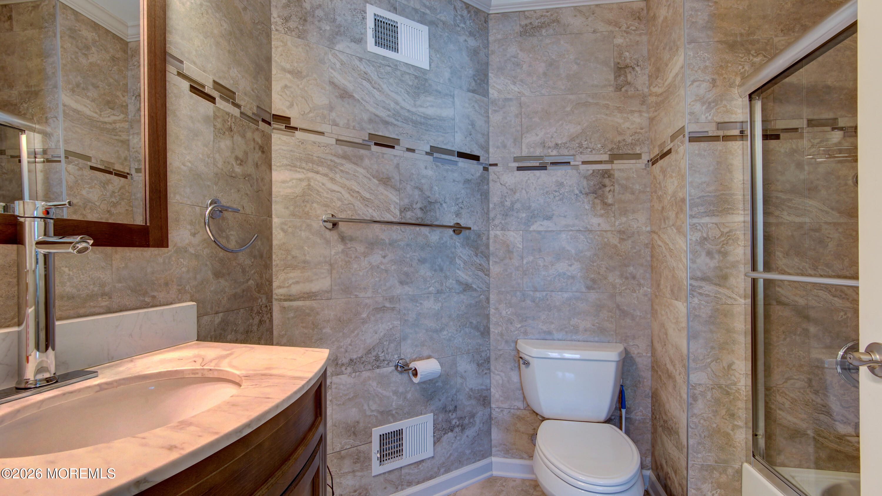 22 Crooked Stick Road Jackson, NJ 08527 - Photo 37 of 45 2nd fl full bath