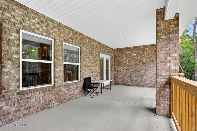 $409,999 | 11705 Wakeland Court, Ocean Springs, MS 39564