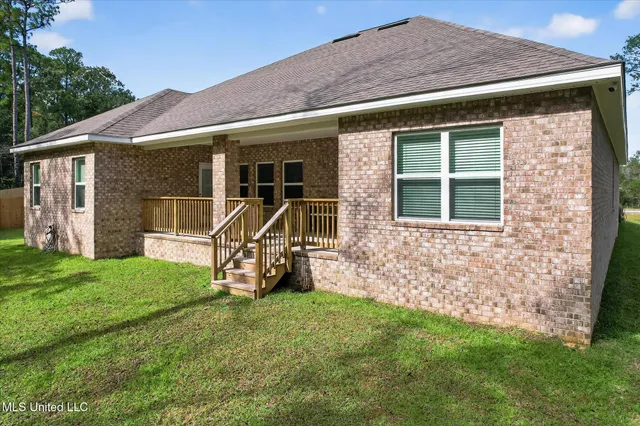 $409,999 | 11705 Wakeland Court, Ocean Springs, MS 39564