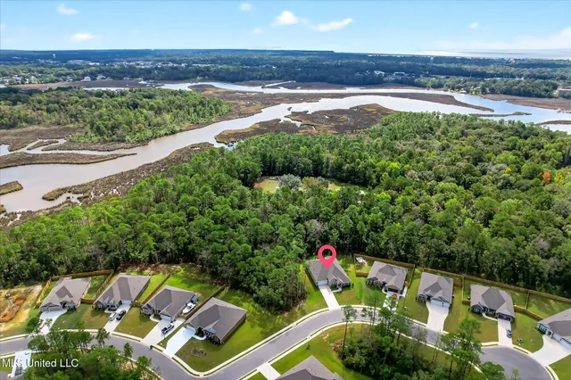 $409,999 | 11705 Wakeland Court, Ocean Springs, MS 39564