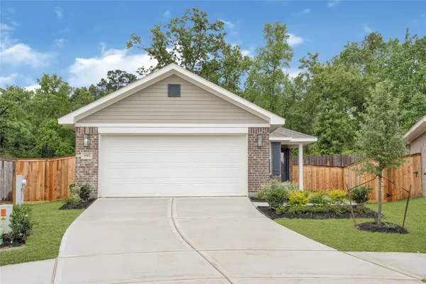 $242,400 | 9352 Hard Rock Road, Conroe, TX 77303