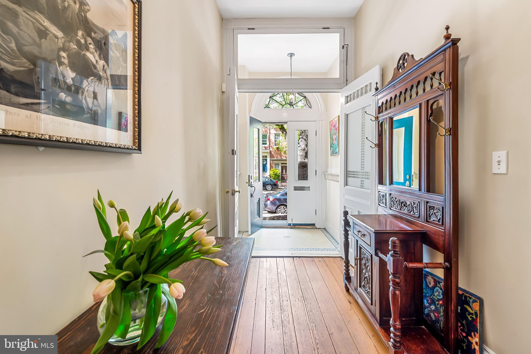 115 West Lee Street Baltimore, MD 21201 - Photo 3 of 71 Foyer