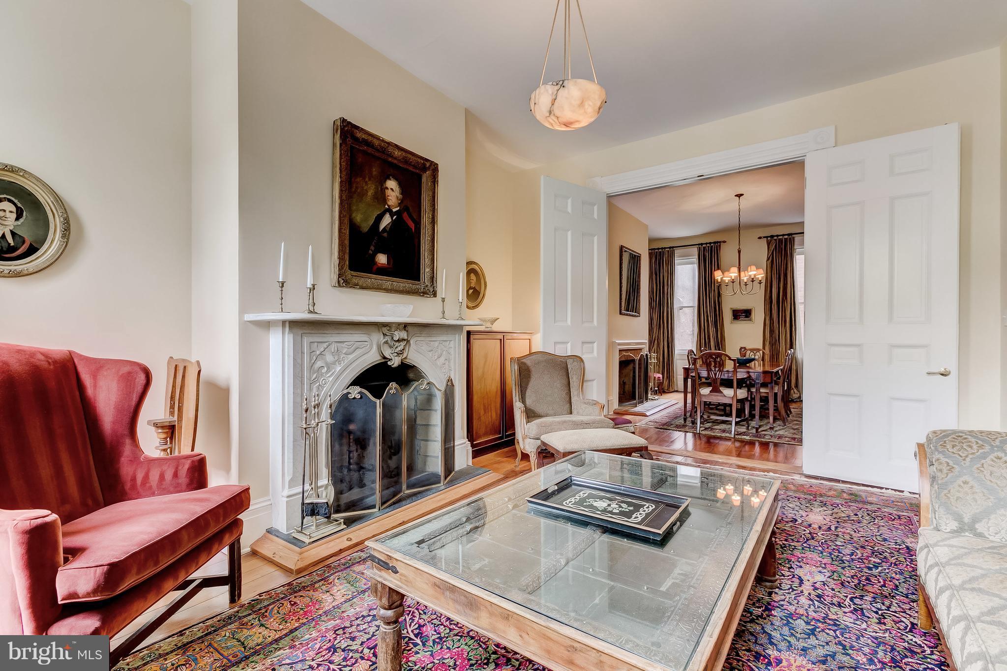 115 West Lee Street Baltimore, MD 21201 - Photo 6 of 71 Living Room