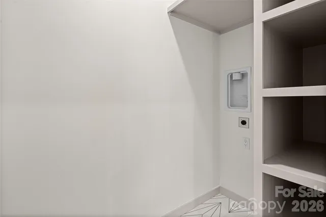 $750,000 | 6 Scott Mdws Drive, Unit 33, Asheville, NC 28806