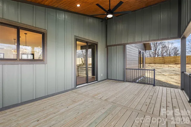 $750,000 | 6 Scott Mdws Drive, Unit 33, Asheville, NC 28806