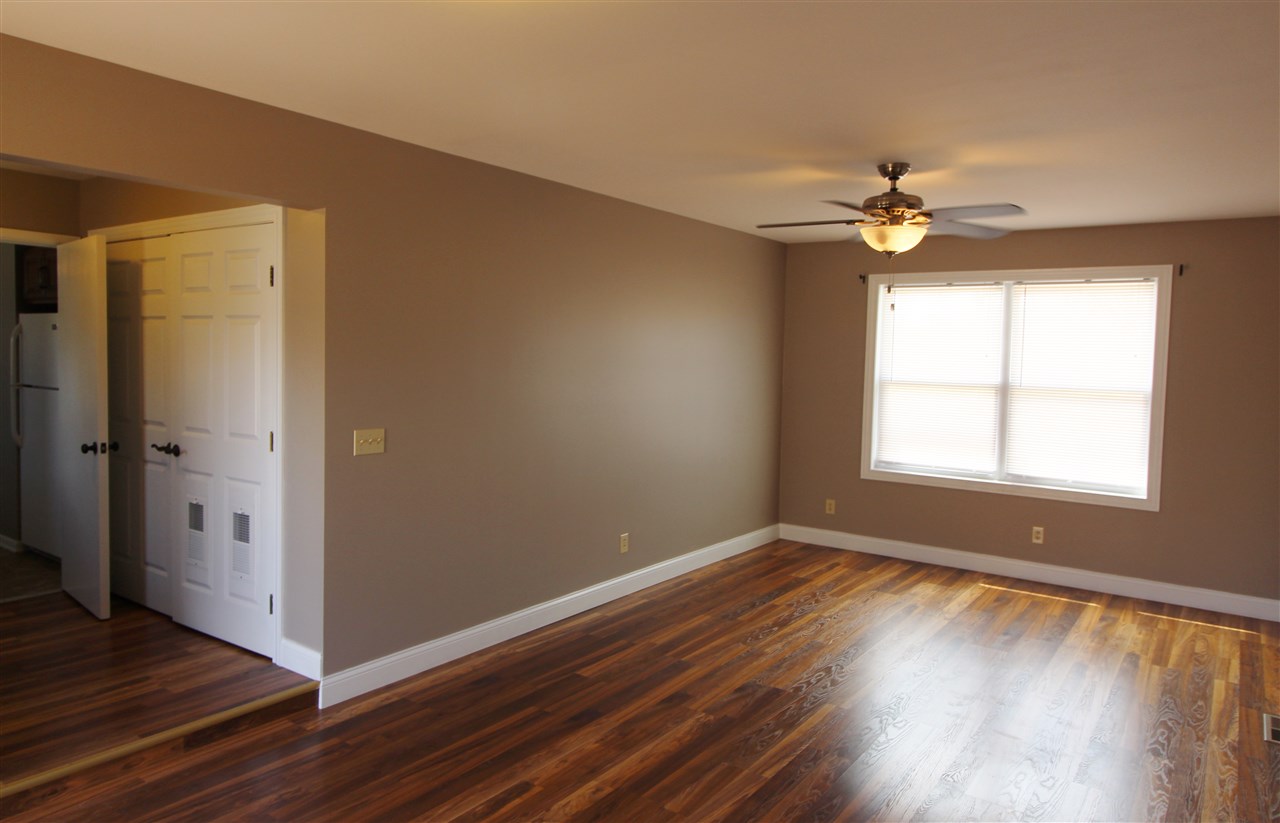 22470 Veterans Road Morton, IL 61550 - Photo 8 of 15 Gallery Image 8