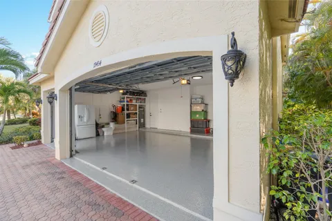 $1,400,000 | 19434 Estuary Drive, Boca Raton, FL 33498