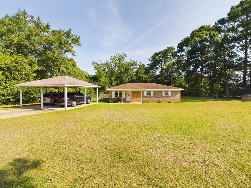 69 Rainbow Road Ashford, AL 36312 - Photo 2 of 16