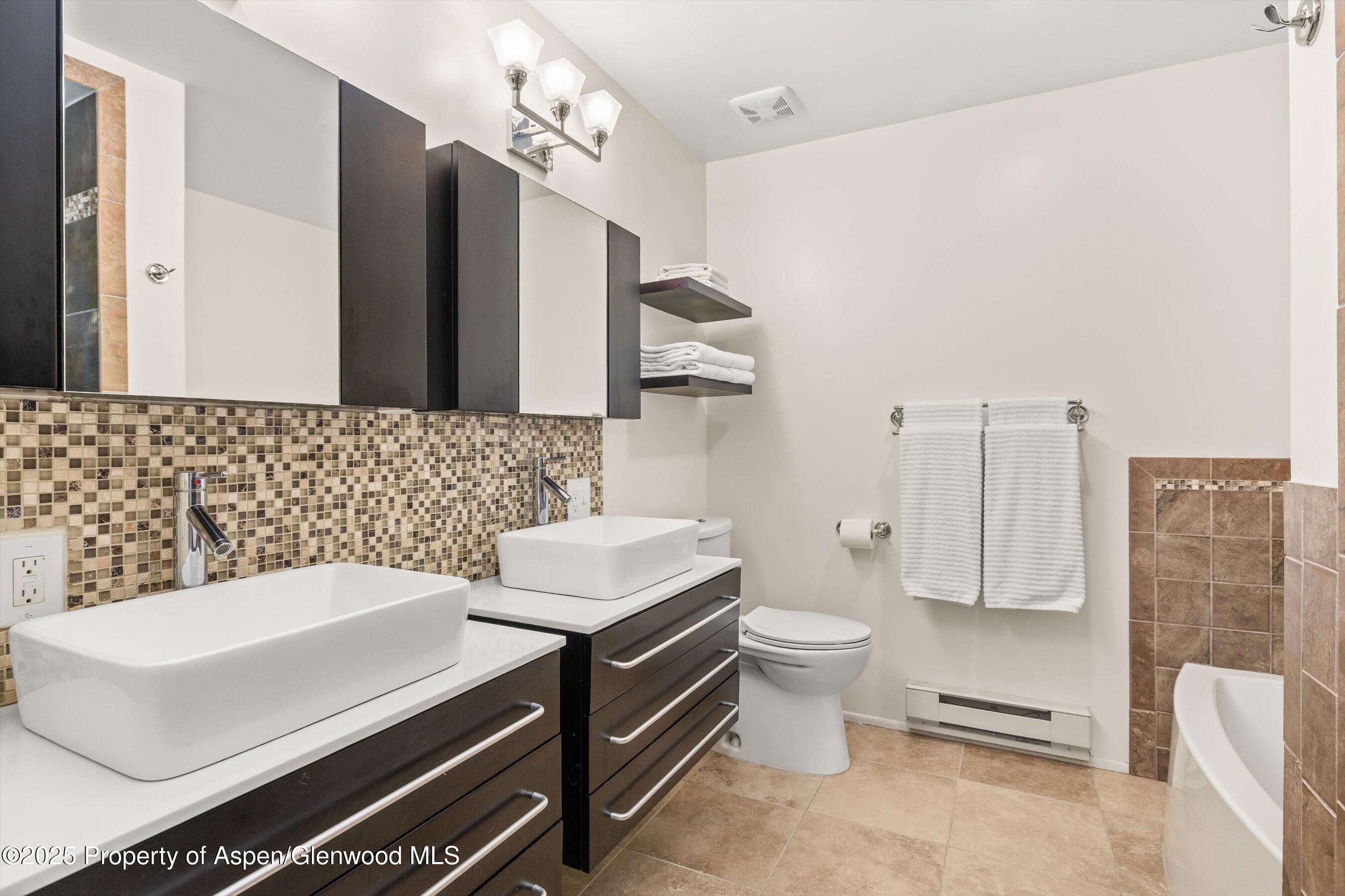144 Meadow Ranch Road Snowmass Village, CO 81615 - Photo 13 of 22 15-144MeadowRanchRd_2507_0535