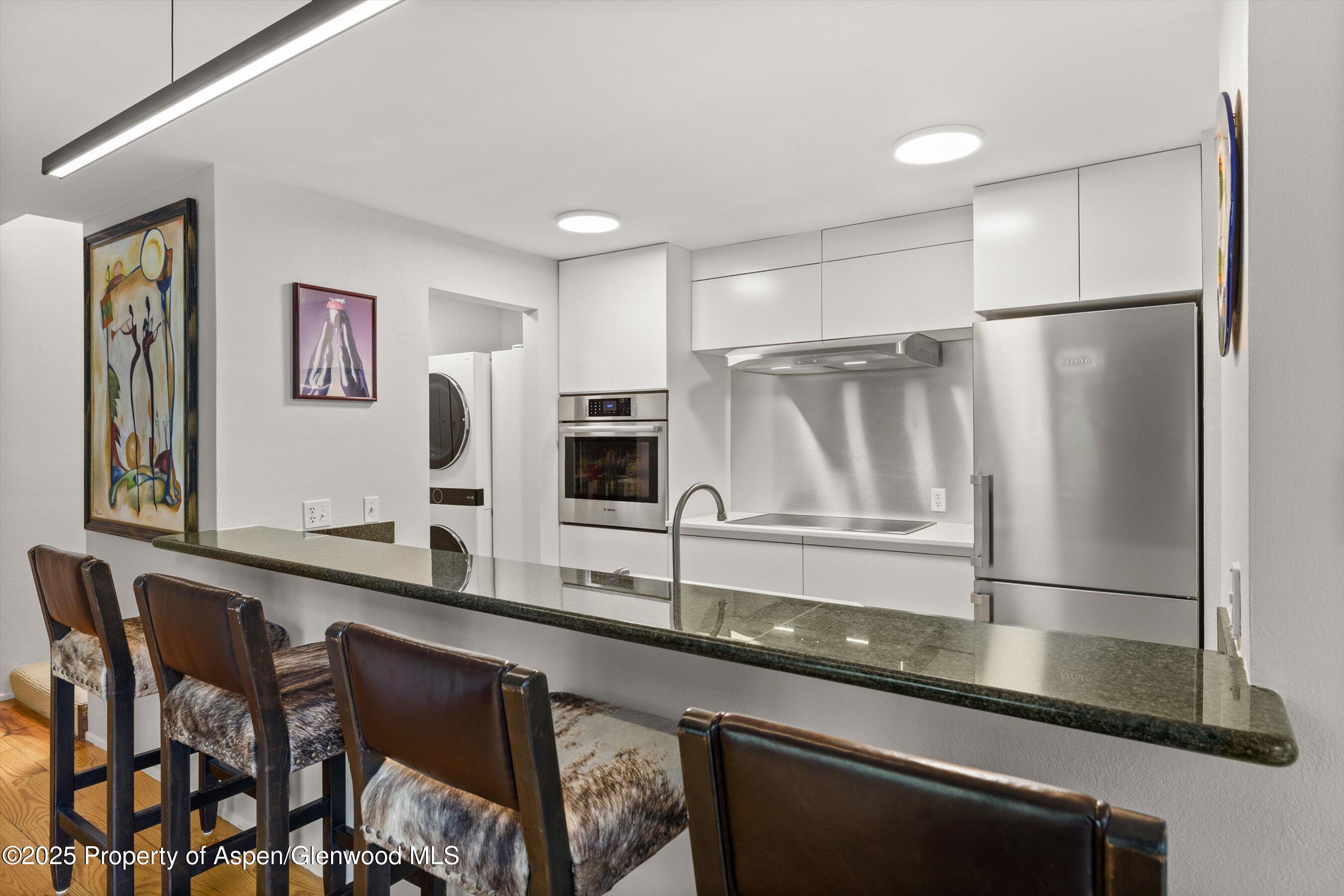 144 Meadow Ranch Road Snowmass Village, CO 81615 - Photo 5 of 22 06-144MeadowRanchRd_2507_0532