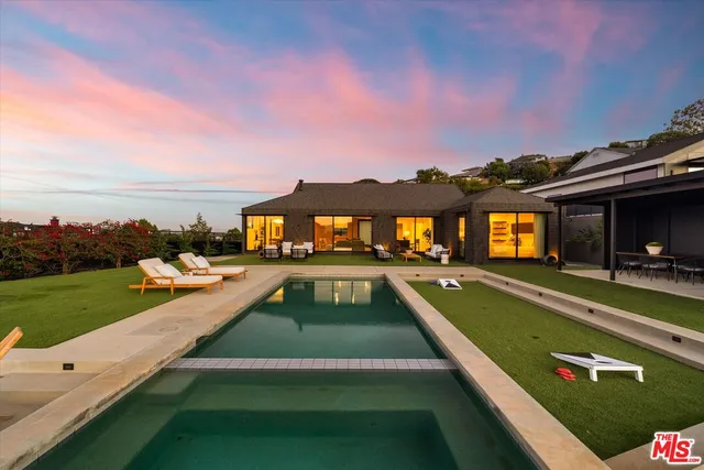 $3,300,000 | 5255 Veronica Street, Los Angeles, CA 90008