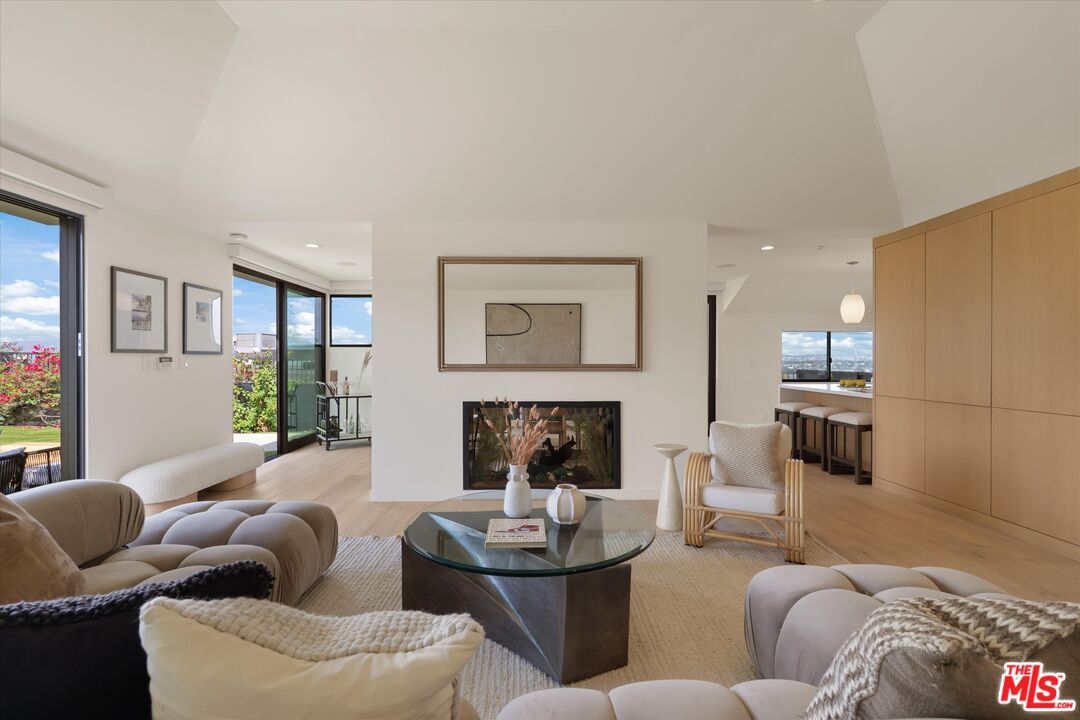 5255 Veronica Street Los Angeles, CA 90008 - Photo 20 of 75