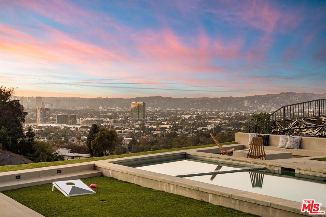 5255 Veronica Street Los Angeles, CA 90008 - Photo 9 of 75