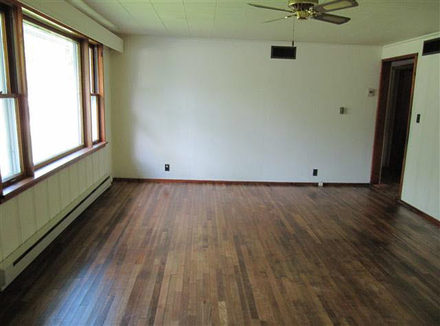 6809 East Piccadilly Road Muncie, IN 47303 - Photo 2 of 11 Gallery Image 2