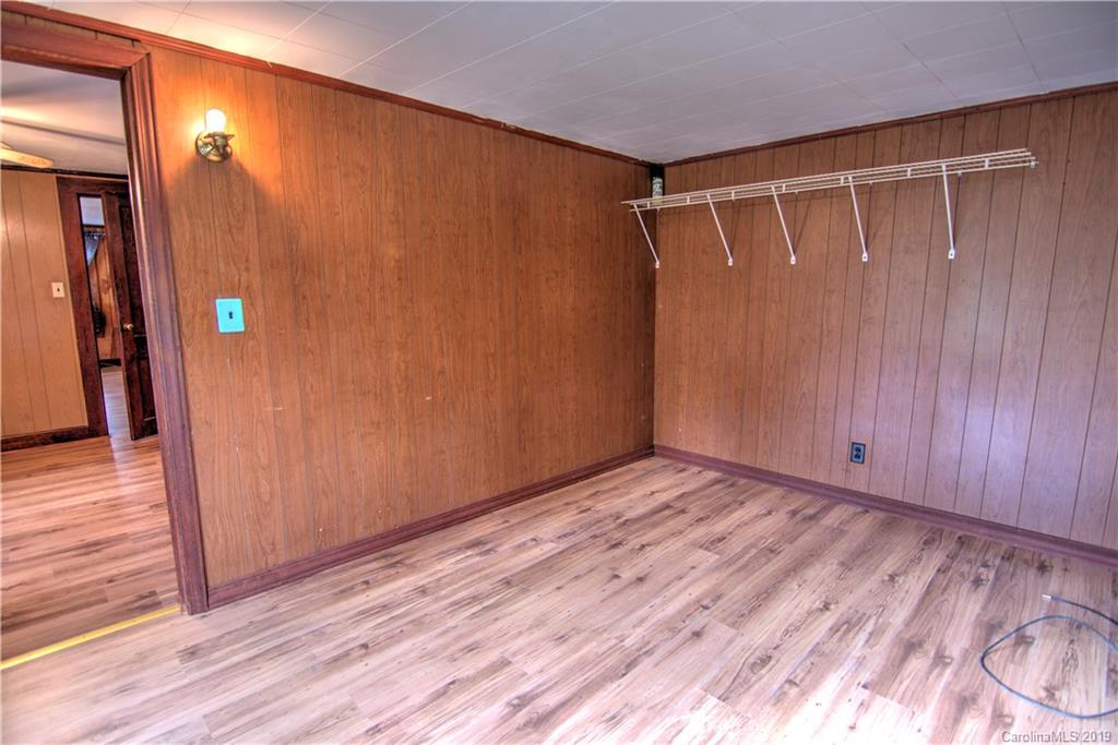 112 Rabbit Hop Road Spruce Pine, NC 28777 - Photo 11 of 15 Gallery Image 11
