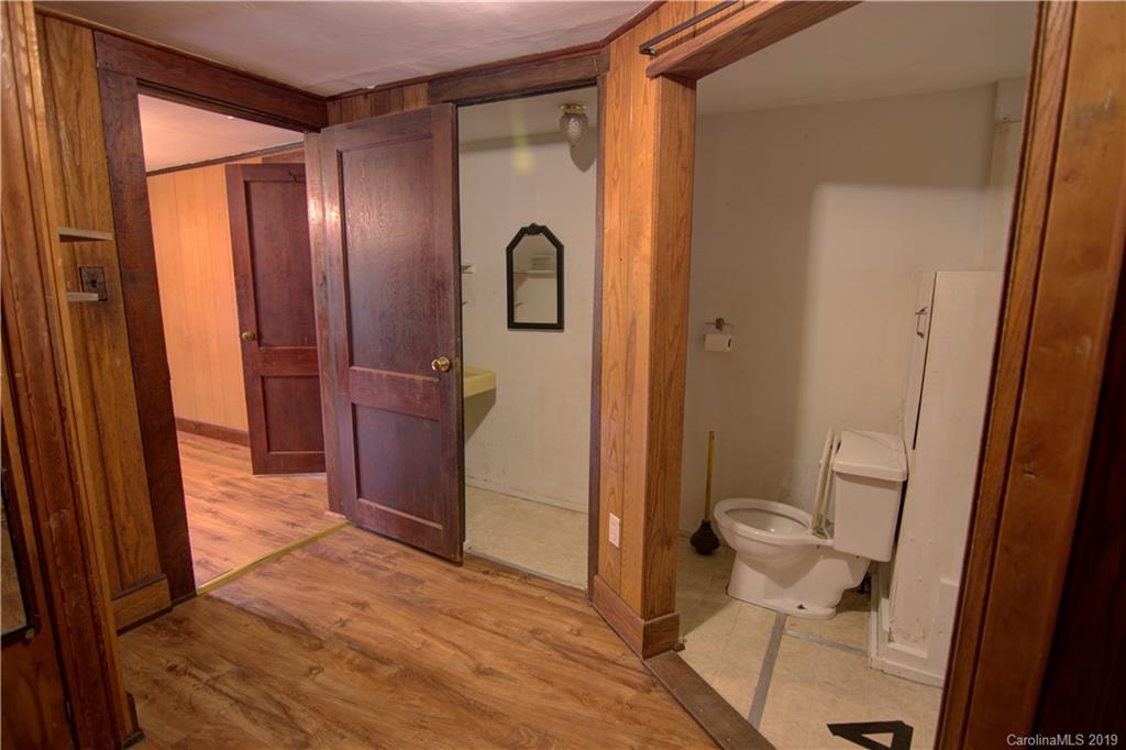112 Rabbit Hop Road Spruce Pine, NC 28777 - Photo 10 of 15 Gallery Image 10