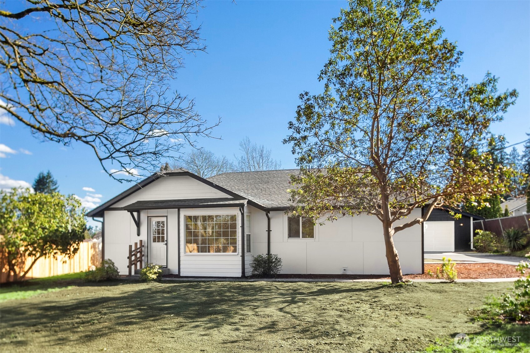 a front view of house with yard