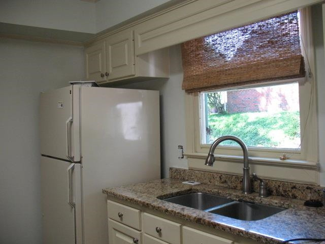 71 Springridge Circle Jackson, MS 39211 - Photo 7 of 32 Photo 8