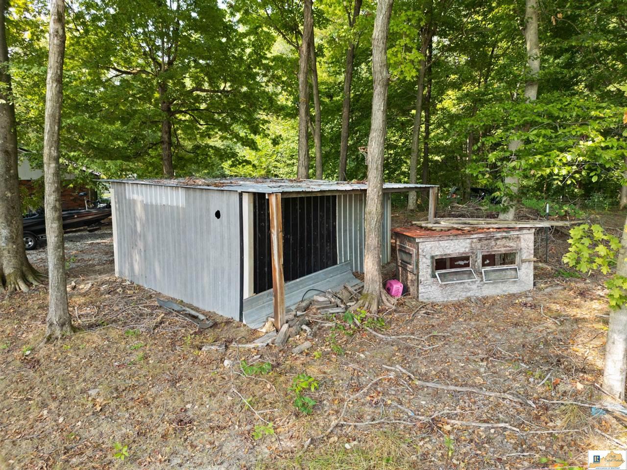 131 Wayne Poynter Road Edmonton, KY 42129 - Photo 39 of 63 Gallery Image 39