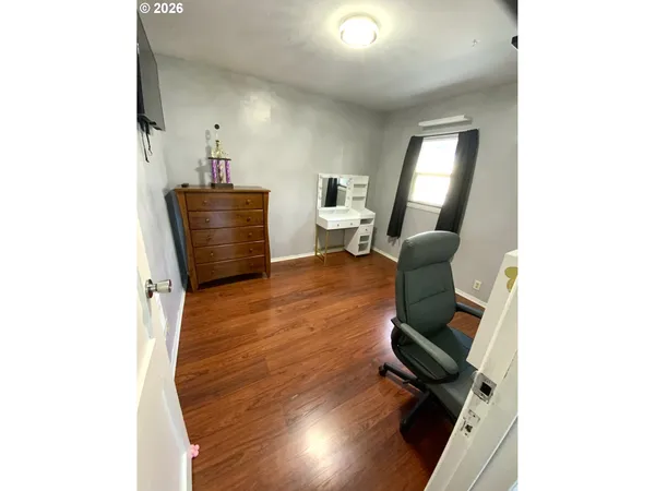 $356,000 | 400 West 6th Street, The Dalles, OR 97058