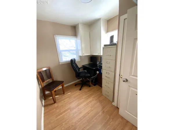 $356,000 | 400 West 6th Street, The Dalles, OR 97058