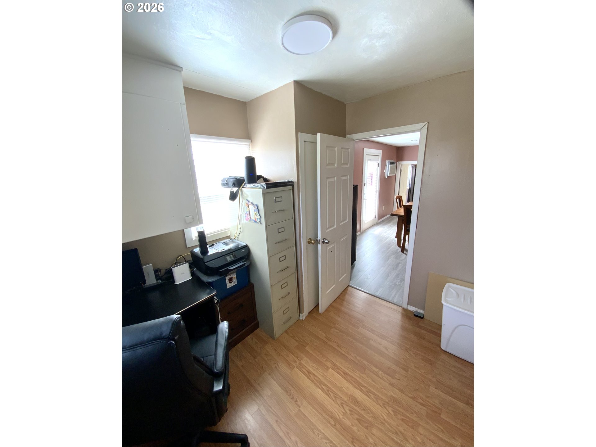 400 West 6th Street The Dalles, OR 97058 - Photo 22 of 28 a kitchen with a refrigerator and a stove