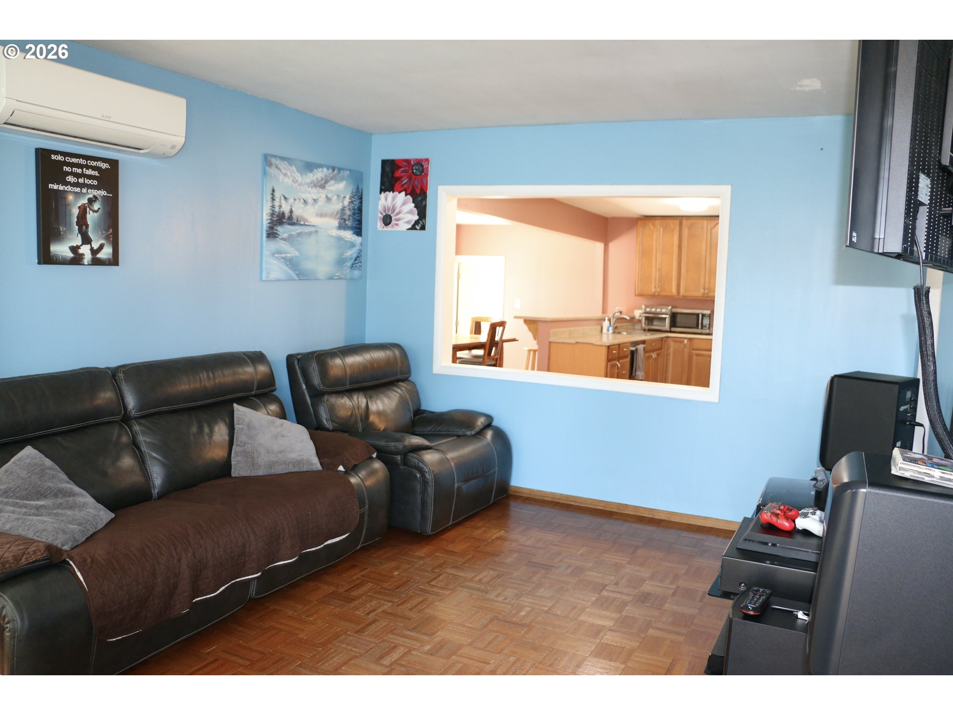 400 West 6th Street The Dalles, OR 97058 - Photo 6 of 28 a living room with furniture and a window