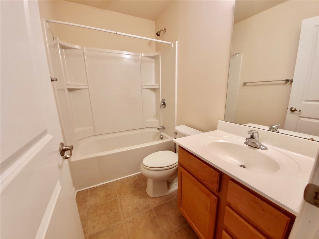 729 Ethridge Point Boiling Springs, SC 29316 - Photo 20 of 22 Bath