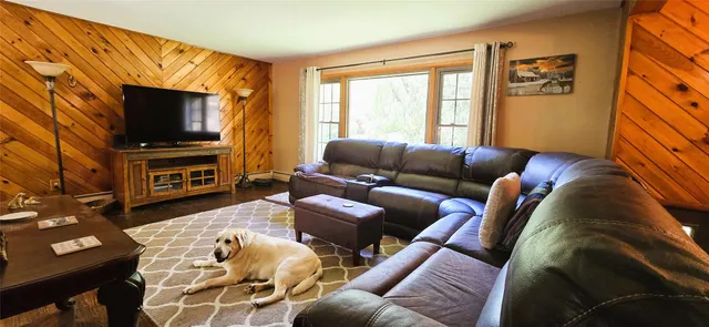 $299,000 | 266 Sugarloaf Road, Grahamsville, NY 12740