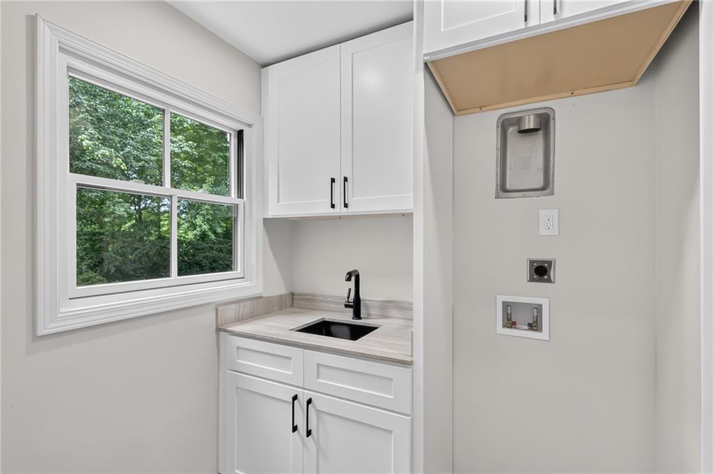 350 Shadowlawn Road Southeast Marietta, GA 30067 - Photo 19 of 60 Gallery Image 19