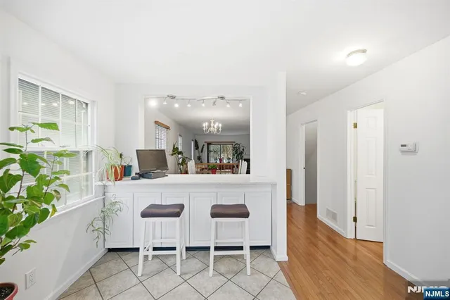 $400,000 | 5 Mountain Ridge Road, Unit UC1, Bloomingdale, NJ 07403