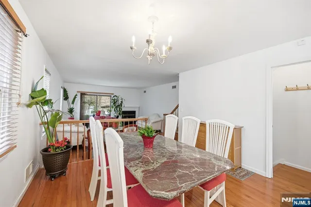 $400,000 | 5 Mountain Ridge Road, Unit UC1, Bloomingdale, NJ 07403