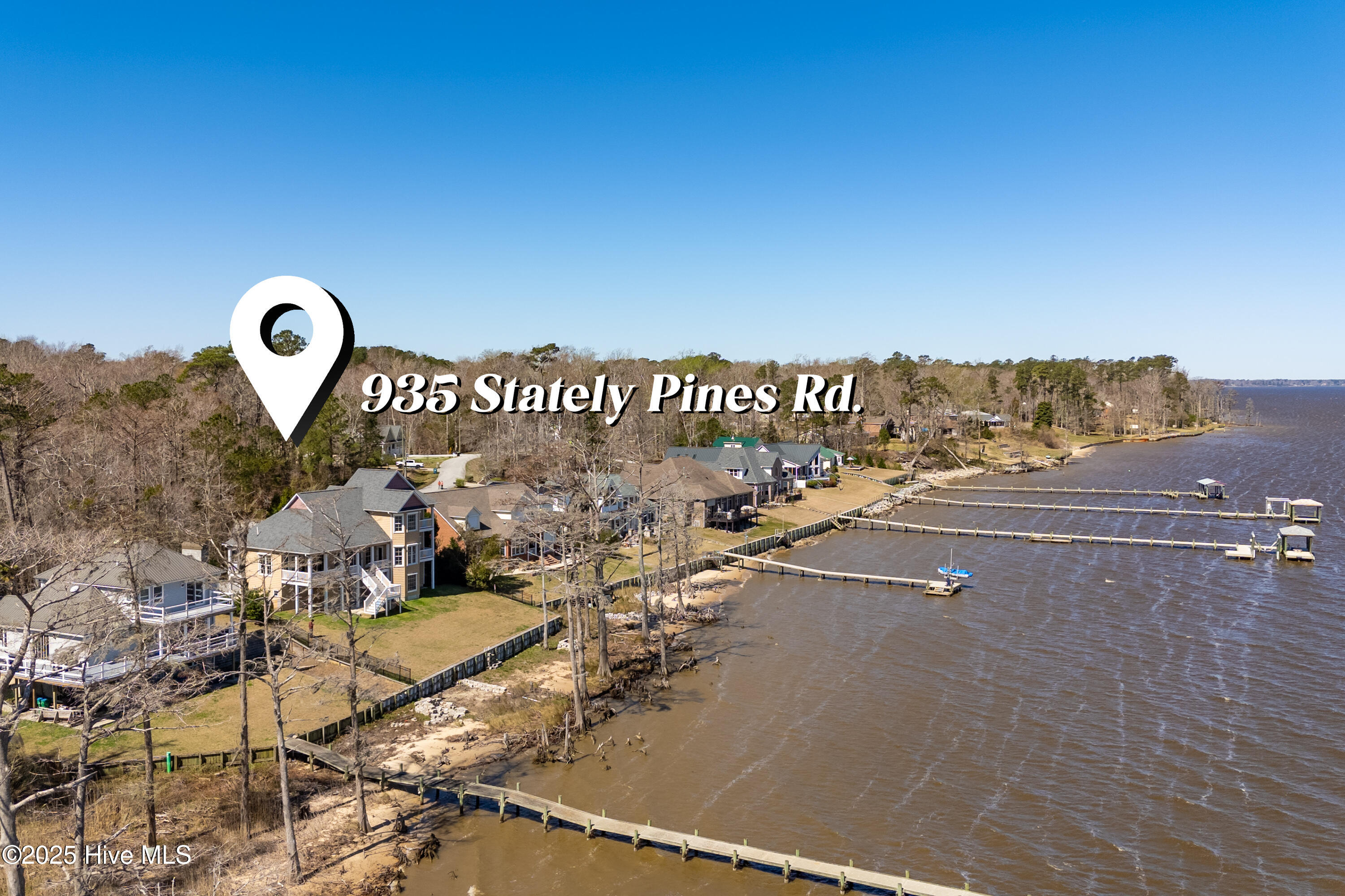 935 Stately Pines Road New Bern, NC 28560 - Photo 2 of 37 Waterview